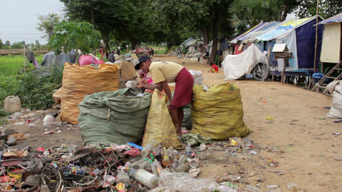 Garbage gatherers in slums