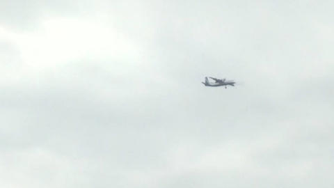 Ghost plane - plane starts to see double and to dissolve