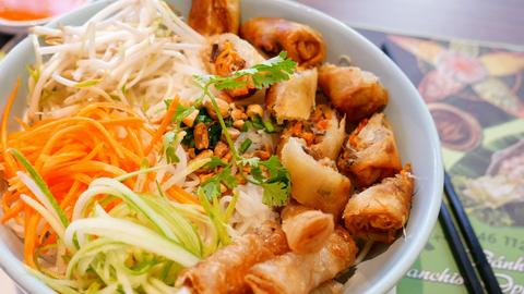 Vietnamese Rice Noodle with Spring Rolls