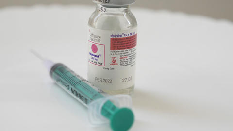 injection, syringe and needle rotation