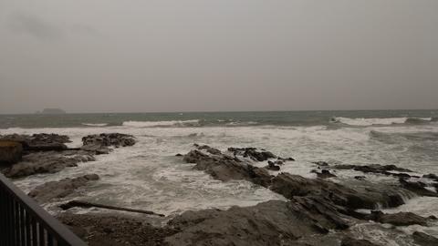 Rough sea