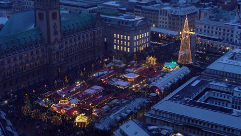 Historic Christmas market on Rathausmarkt in downtown Hamburg, Germany