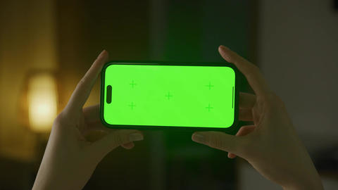 Horizontal smartphone with green screen close up GIF 23738025 ...