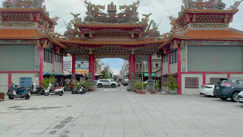 The square outside Taitung Tianhou Temple