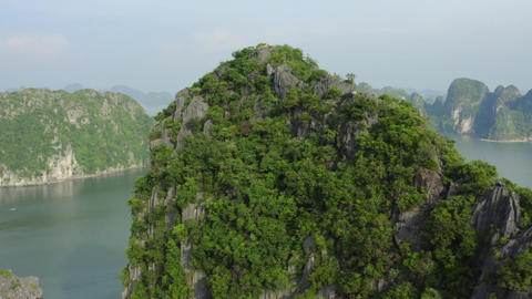 ha long bay by air 24