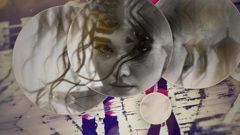 Circles Parallax Slideshow - 3