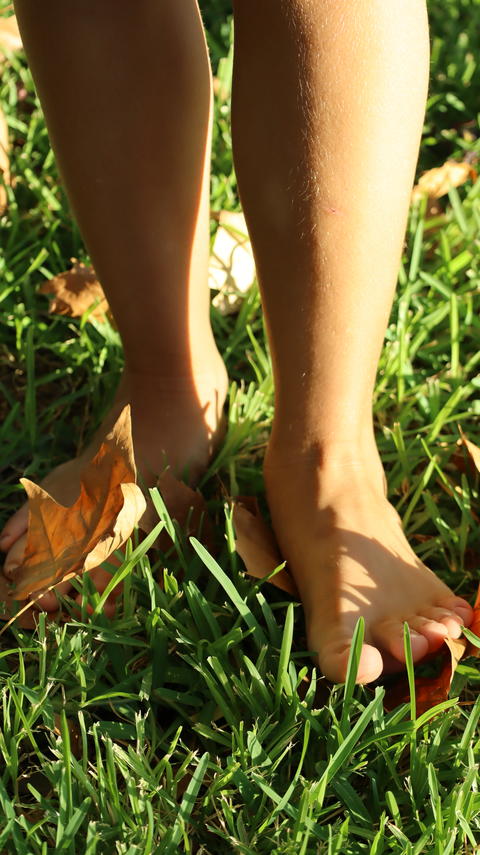 Bare feet grass