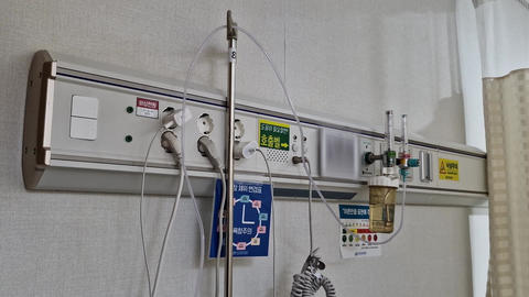 [2025 11 24][4K]Medical Console Unit