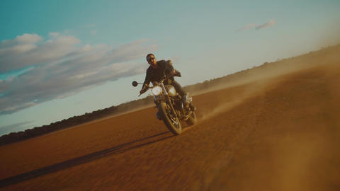 80 Light Leaks Transitions for Premiere Pro - 4