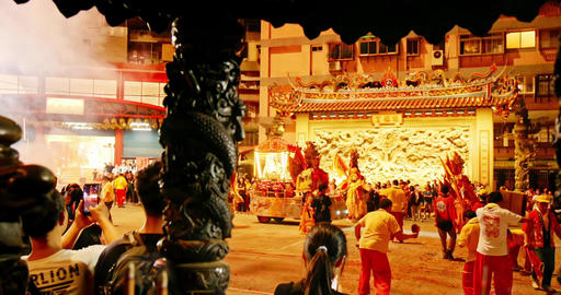 The grand scene of a traditional temple fair prayer ceremony