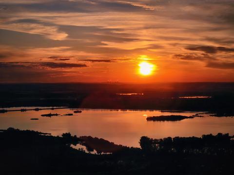 Sunset in Palava, pavlov, devicky, divci hrady, nove mlyny reservoir