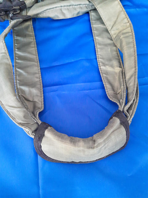 Extendable Belt for sporty cross sling hand carry adventure bag
