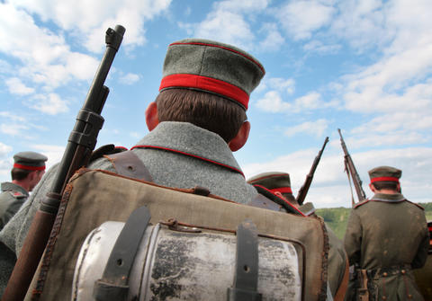 Behind soldiers in show from first world war
