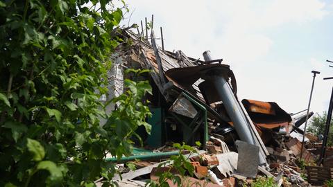 View to destroyed residential buildings at Kharkivska oblast. Ruined houses after bomb attacks on uk